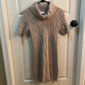 Loft short sleeve sweater dress, size small petite